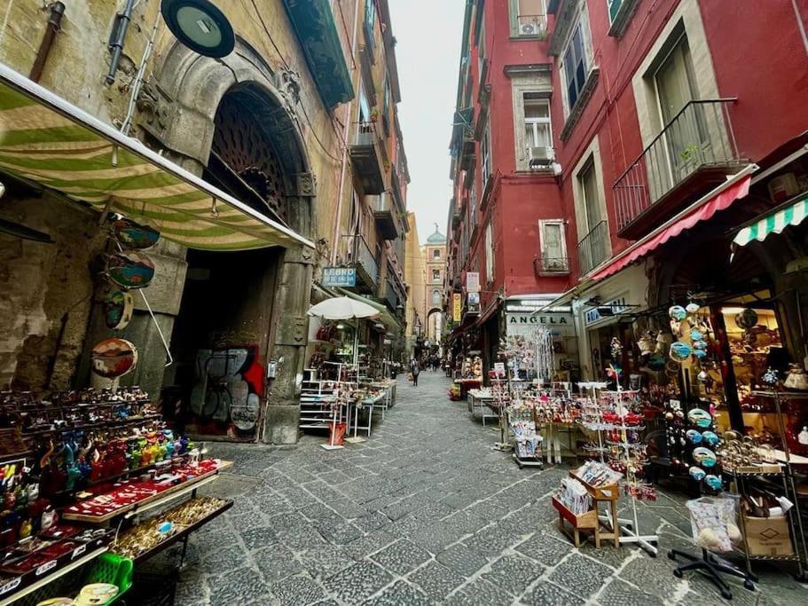 Casa San Gregorio Armeno Apartment Naples Exterior photo